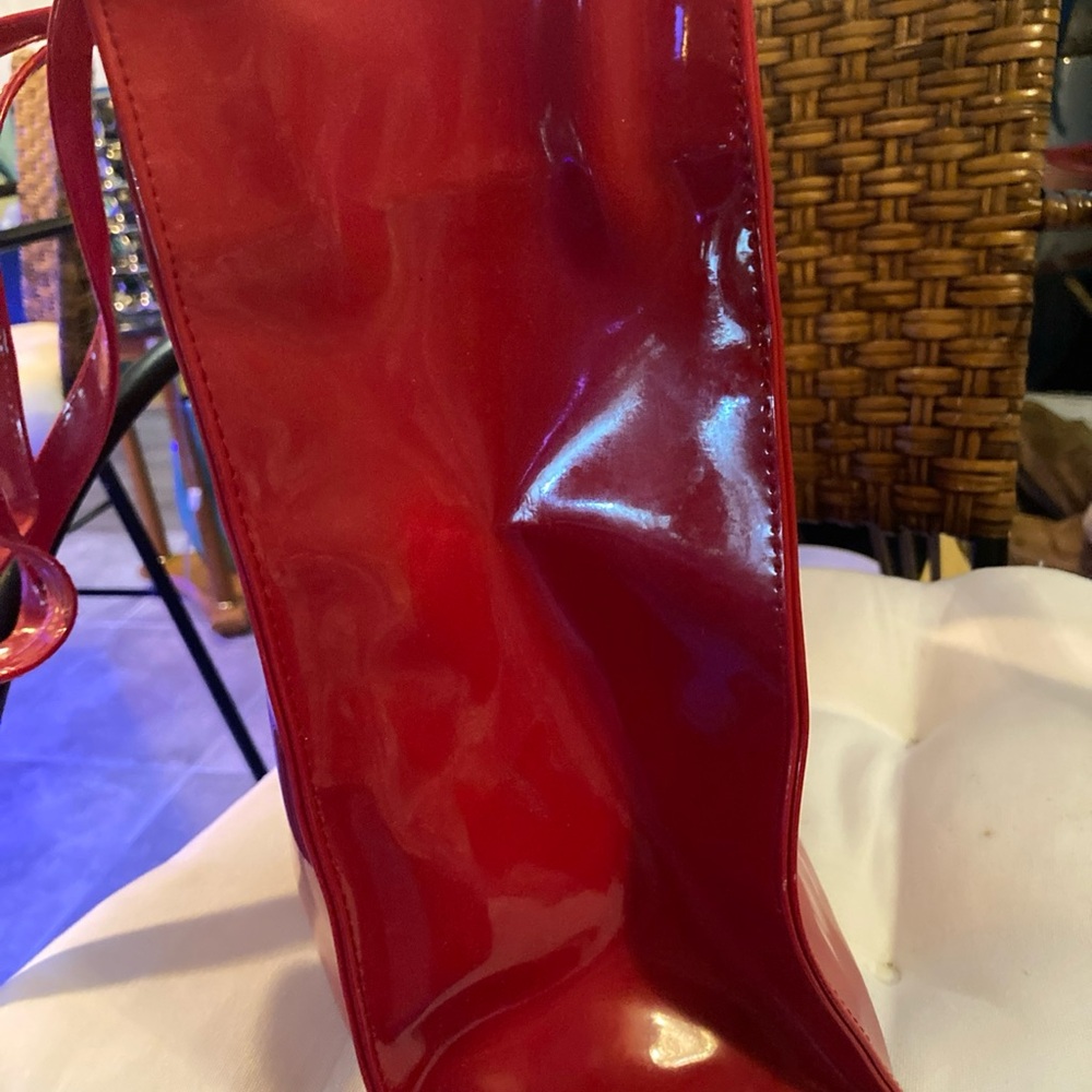 Saks Fifth Avenue Red Patent Leather Pocket Shopping Bag Tote - Picture 3 of 9